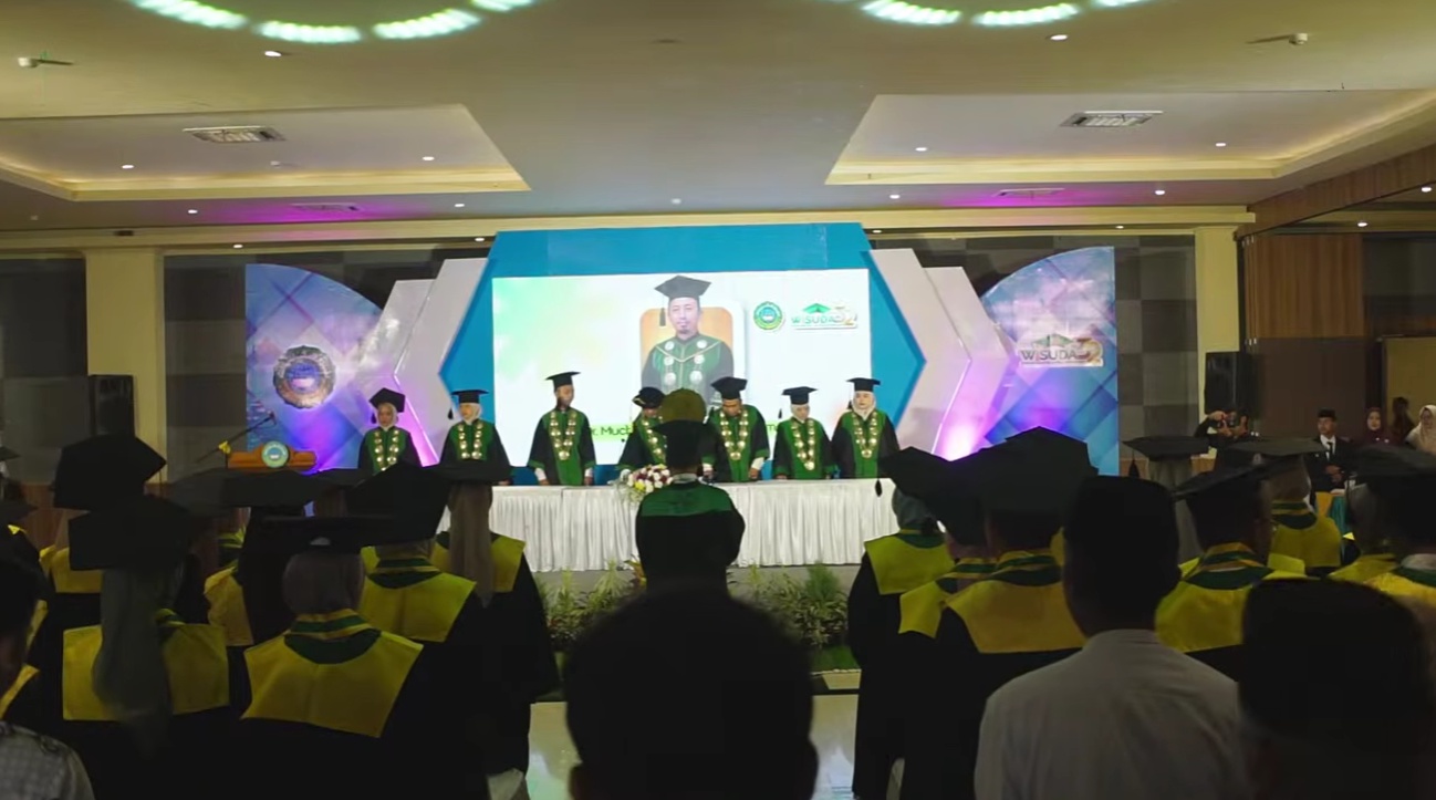 Wisuda XXXIII Sarjana STAINU Purworejo Tahun 2026, Kukuhkan Lulusan PGMI yang Berkualitas Berwawasan