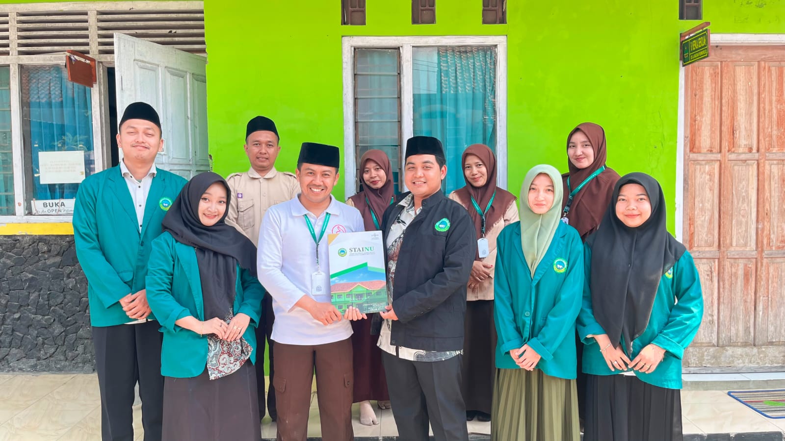 Mahasiswa PPL PGMI STAINU Purworejo Mulai Praktik Mengajar di SD Al-Madina Purworejo