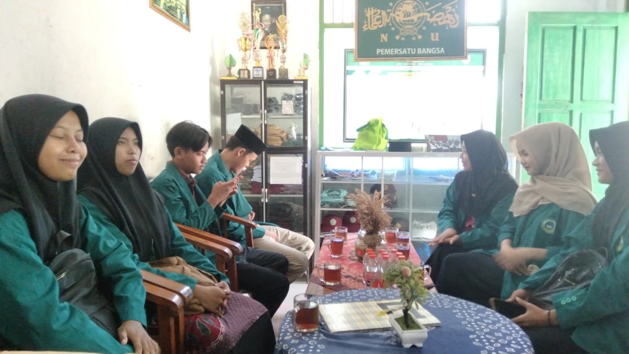 Mahasiswa PGMI STAINU Purworejo Laksanakan Asistensi Mengajar di MI Watuduwur Bruno
