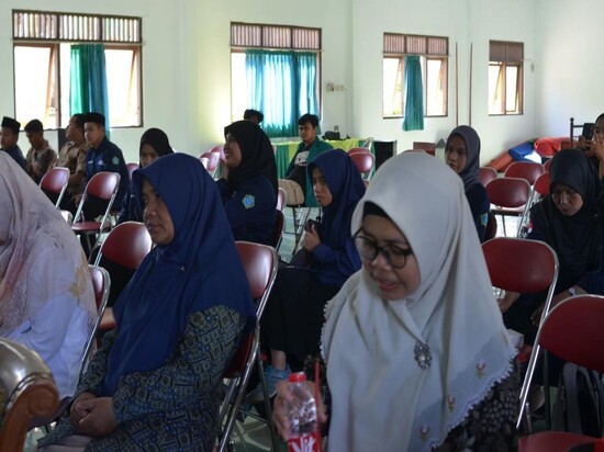 Bedah Buku Pembelajaran SKI Di SD/MI 